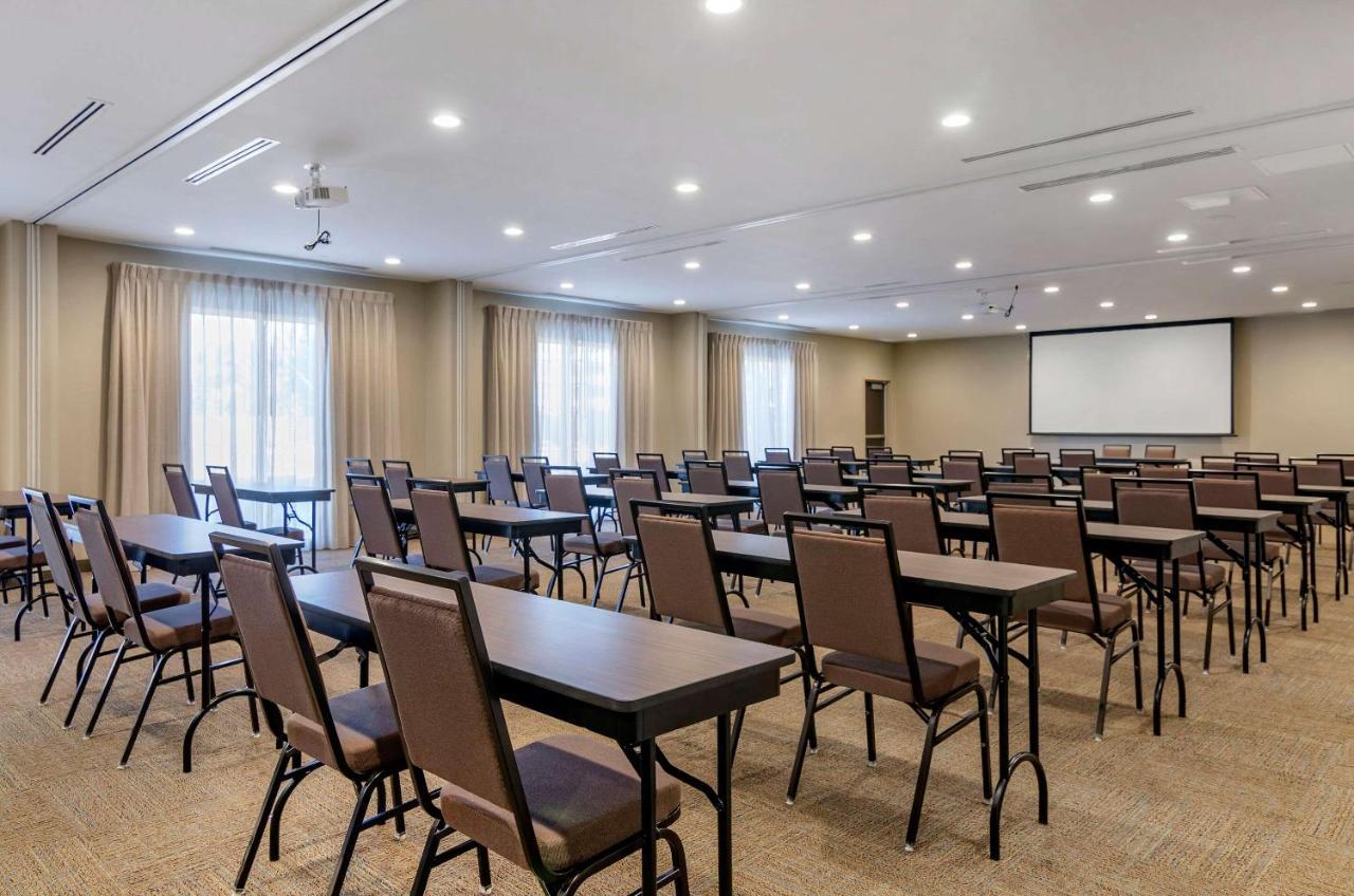 Sleep Inn & Suites Great Falls Airport Экстерьер фото